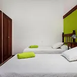 Histórica Con Molino De Viento Villa *