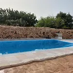Villa Histórica Con Molino De Viento Antigua (Fuerteventura)