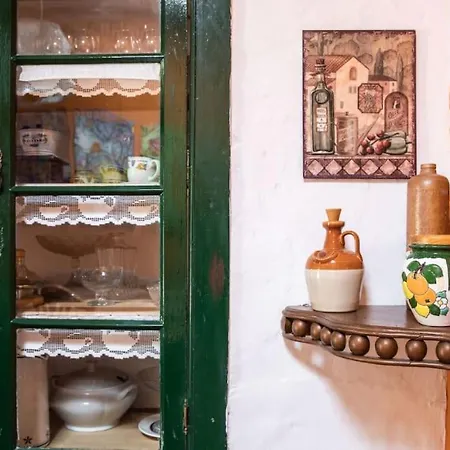 Historica Con Molino De Viento فيلة أنتيغوا